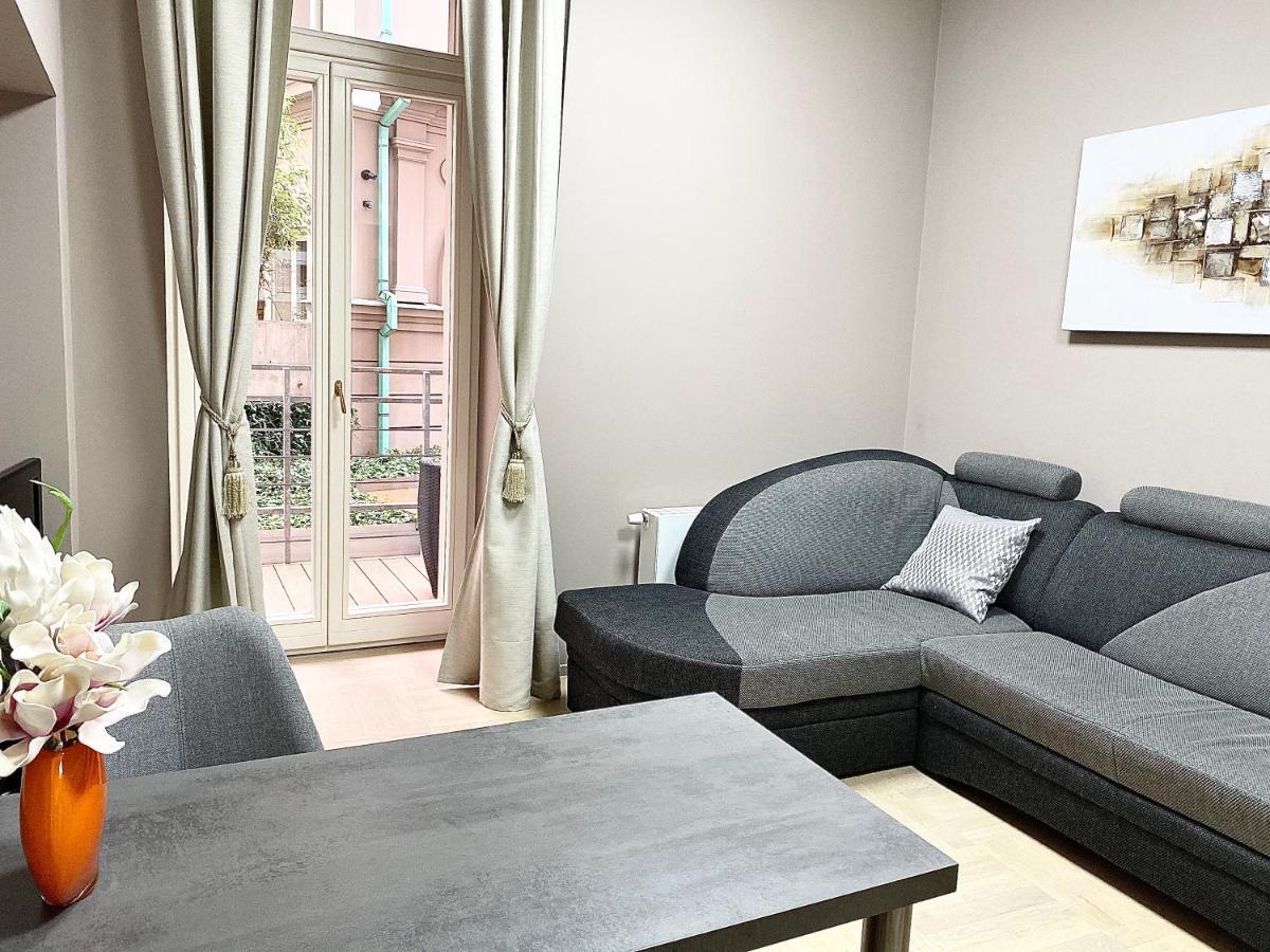 Exclusive Apartment + Best Located プラハ エクステリア 写真